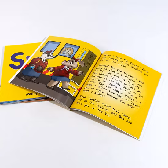 Livre d'impression en papier à couverture souple/catalogue pour accessoires musicaux